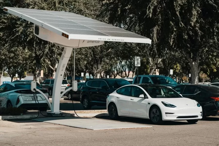 Charging infrastructure for EVs