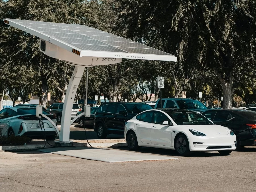 Charging infrastructure for EVs